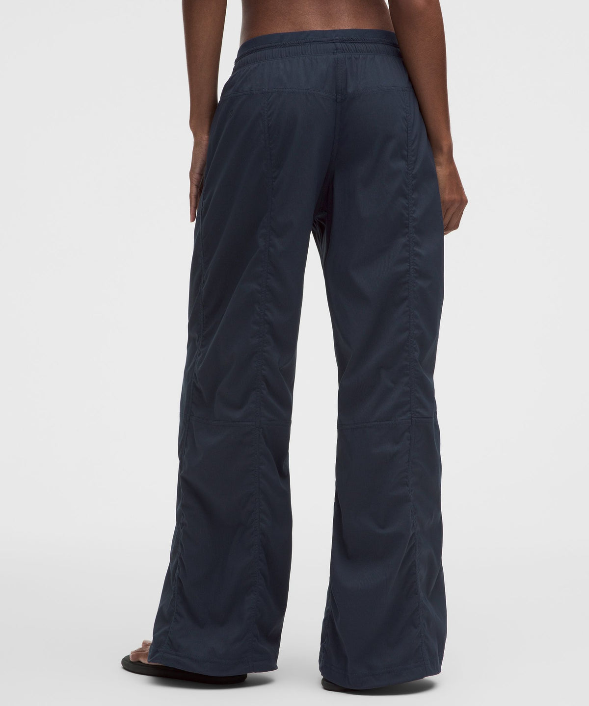 Dance Studio Evolve Low-Rise Oversized PantShort