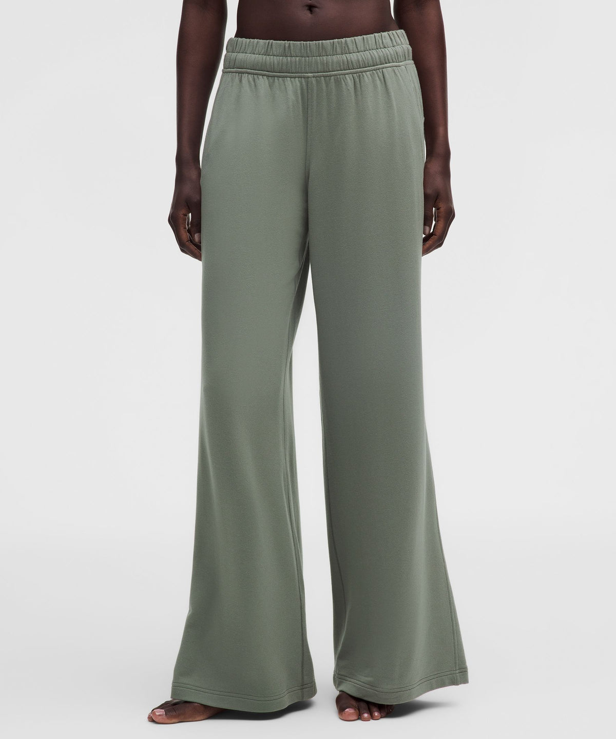 BeCalm Mid-Rise Wide-Leg Pant