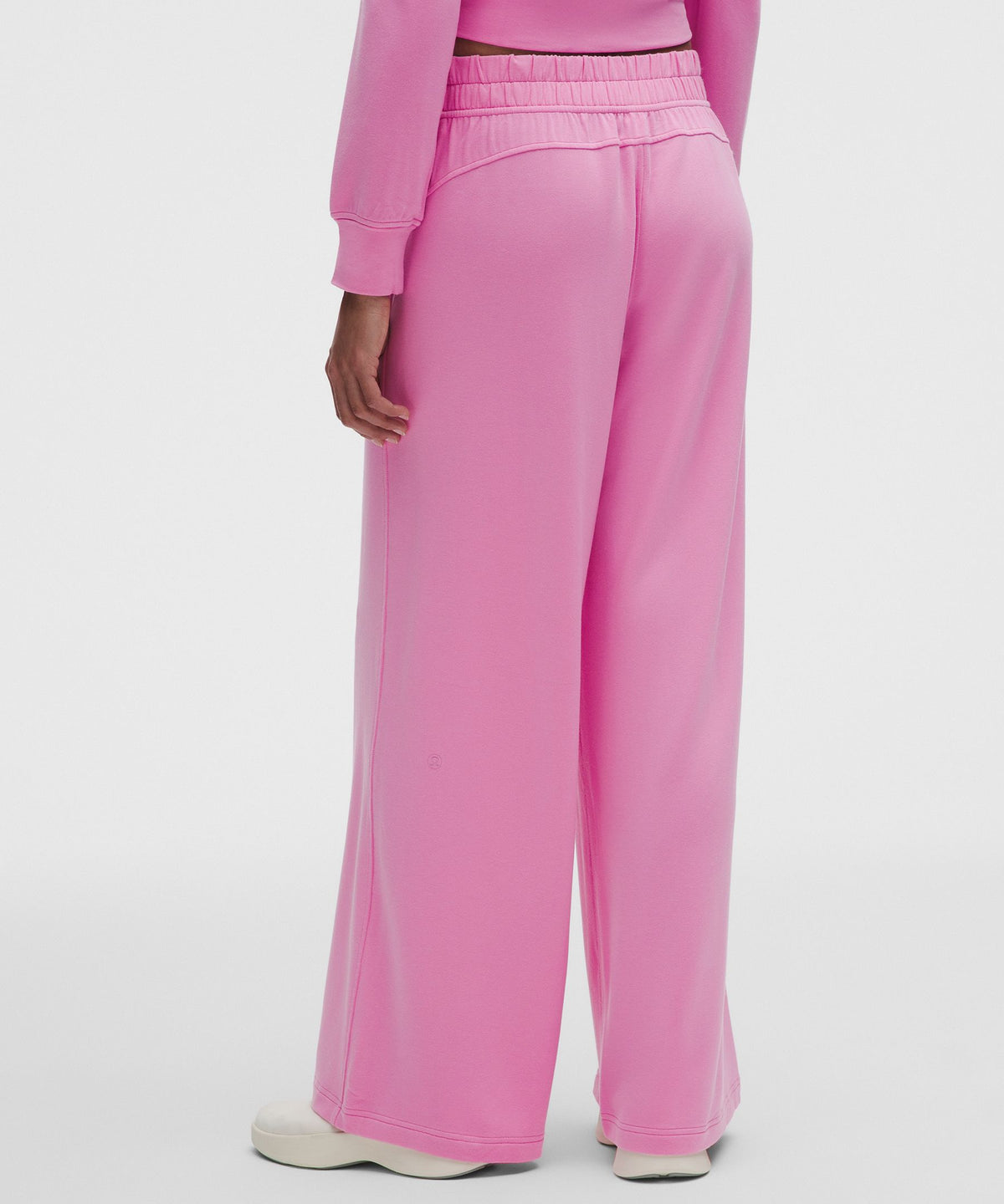 BeCalm Mid-Rise Wide-Leg Pant
