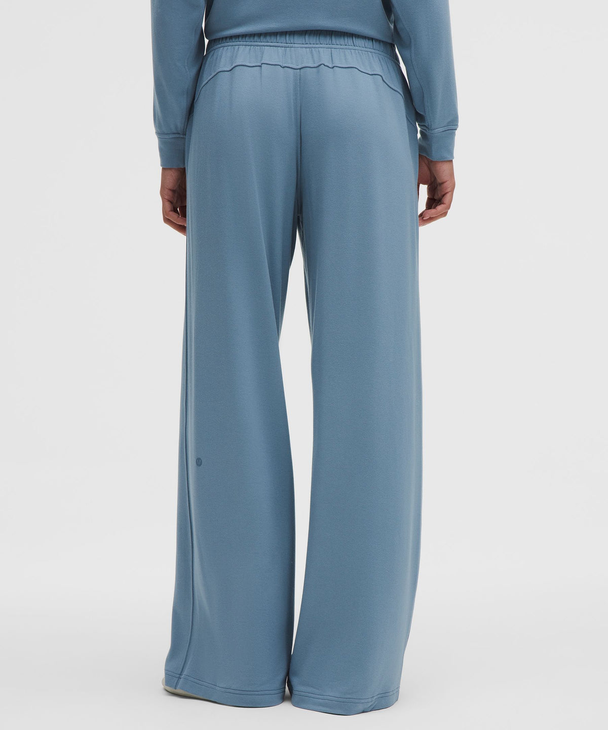BeCalm Mid-Rise Wide-Leg Pant