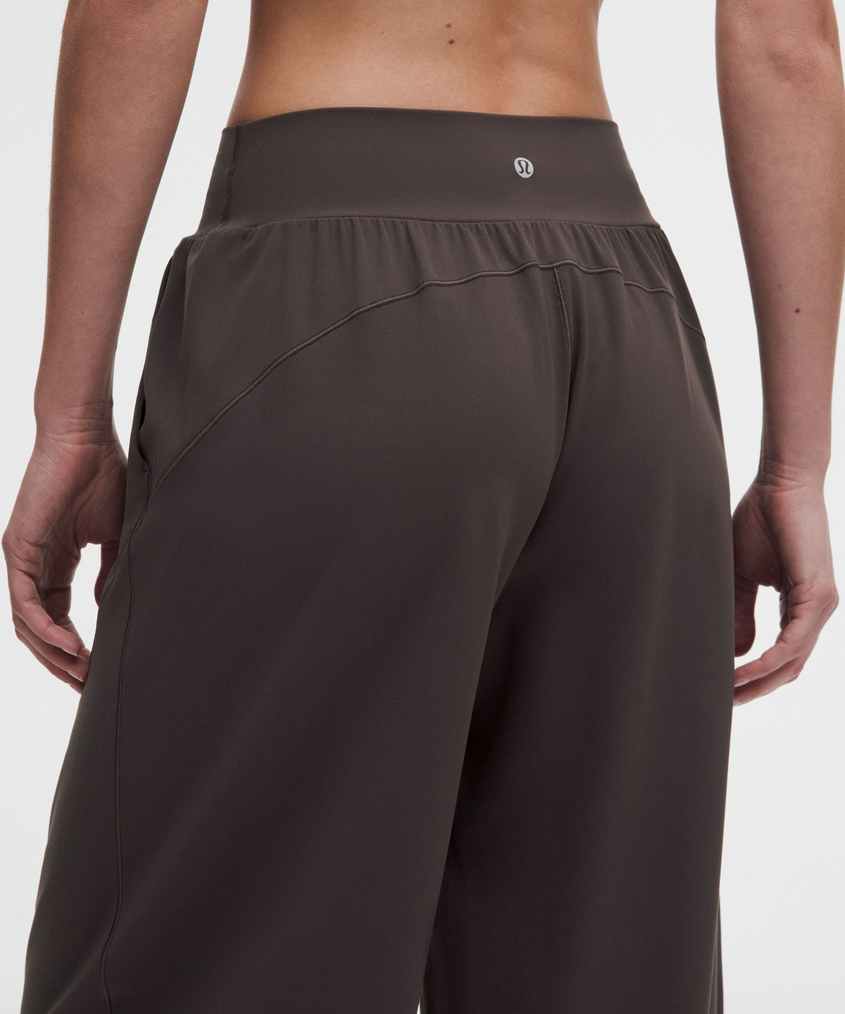 Groove Low-Rise Relaxed Cinch PantRegular