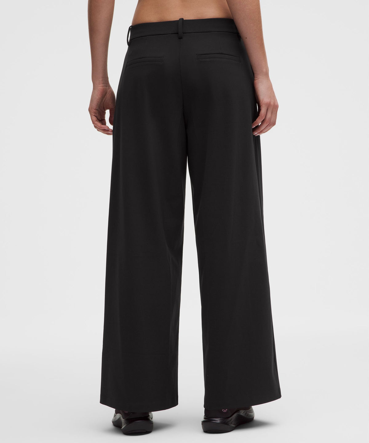 Daydrift Low-Rise Extra-Wide Leg TrouserShort