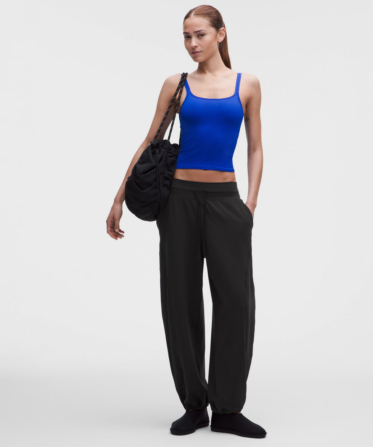 Groove Low-Rise Relaxed Cinch PantRegular