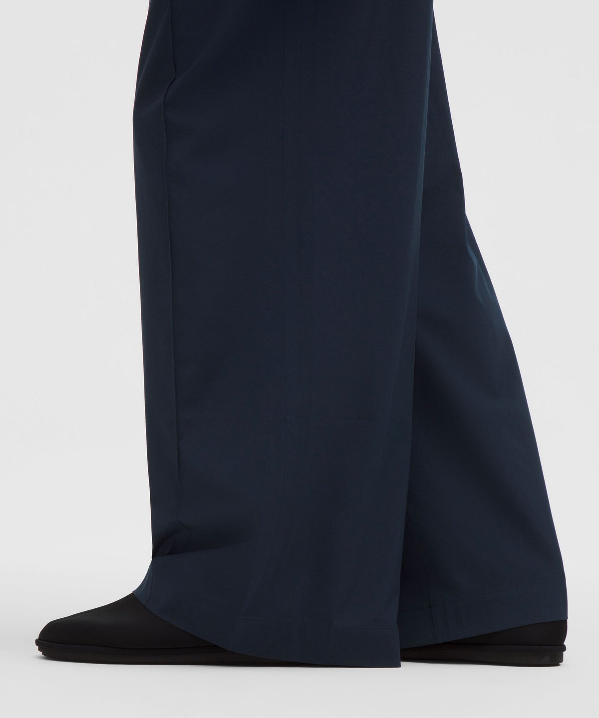 Breezily Mid-Rise PantShort