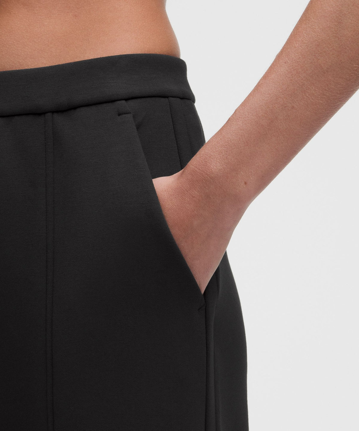 Smooth Spacer High-Rise Wide-Leg PantRegular