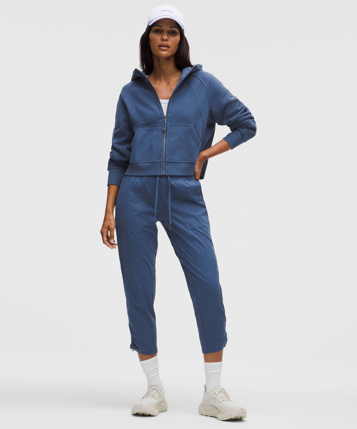 Dance Studio Mid-Rise Cropped Pant