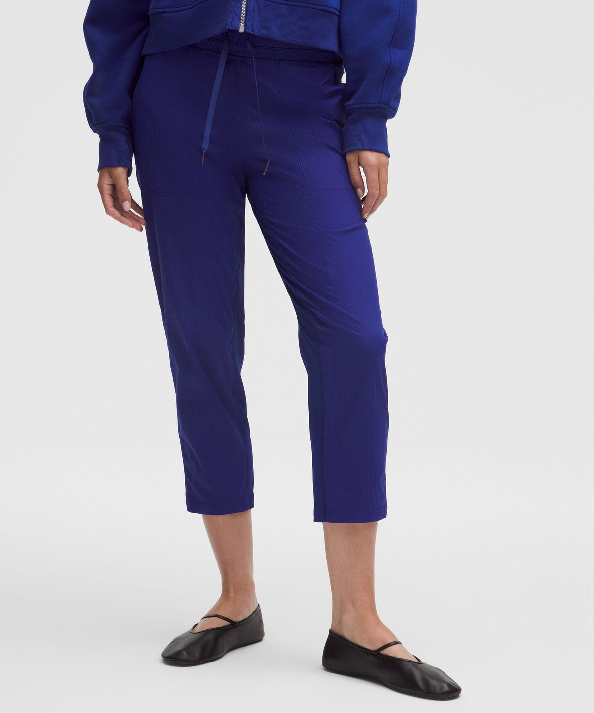 Dance Studio Mid-Rise Cropped Pant