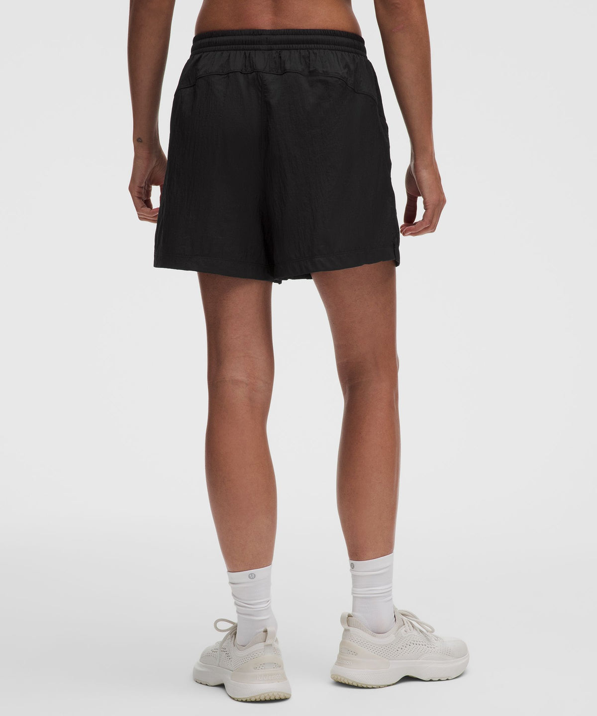 Lightweight Mid-Rise Active Short 5"