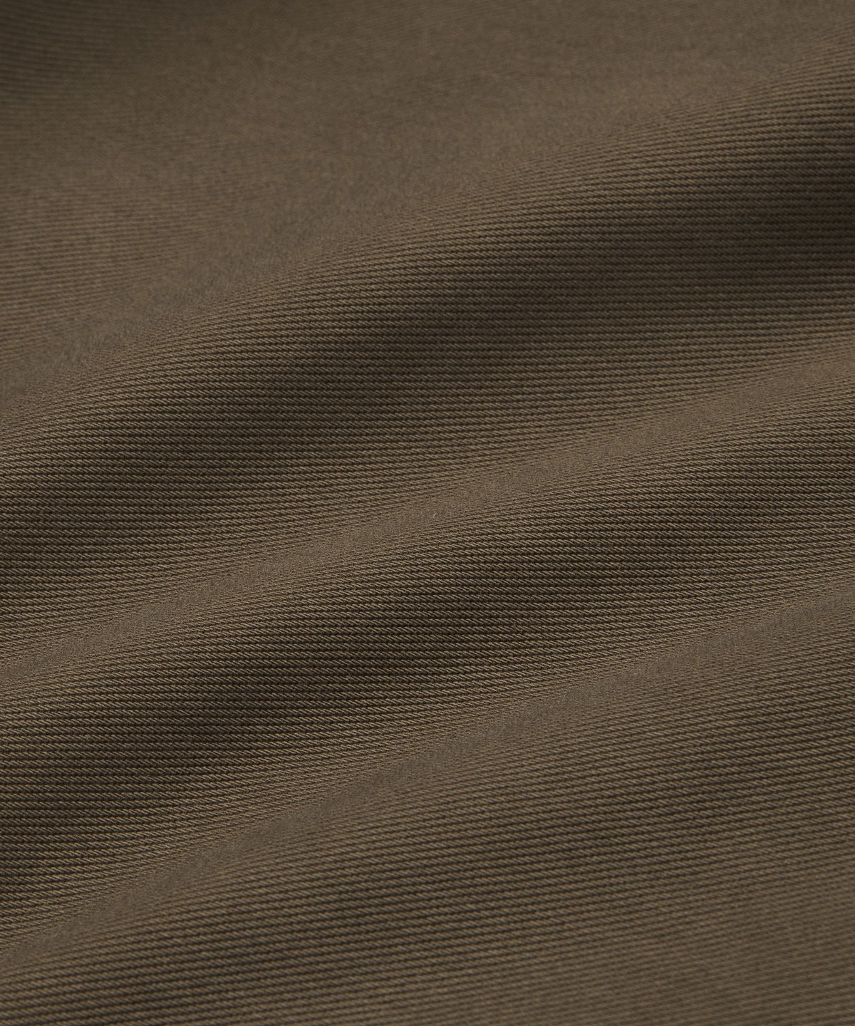 EasyFive Mid-Rise Short 4.5"