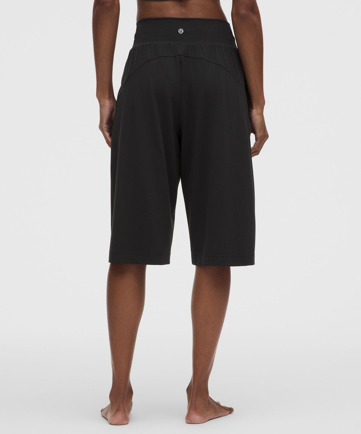 Groove Mid-Rise Relaxed Bermuda Short