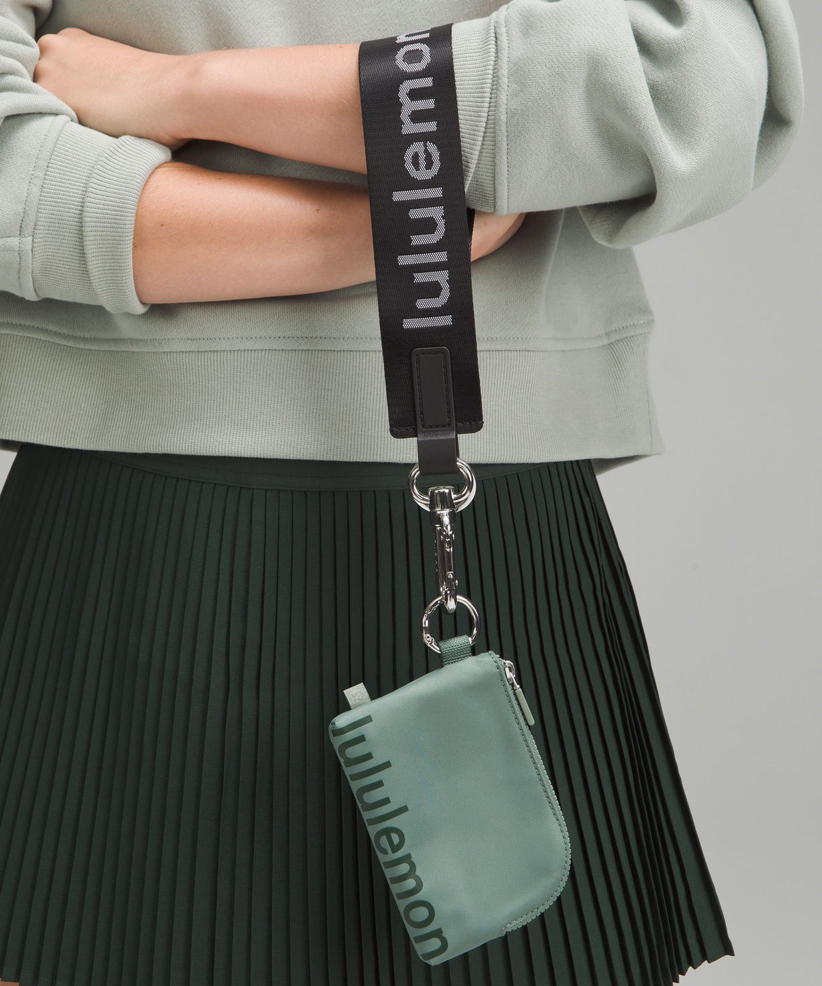 Clippable Card Pouch