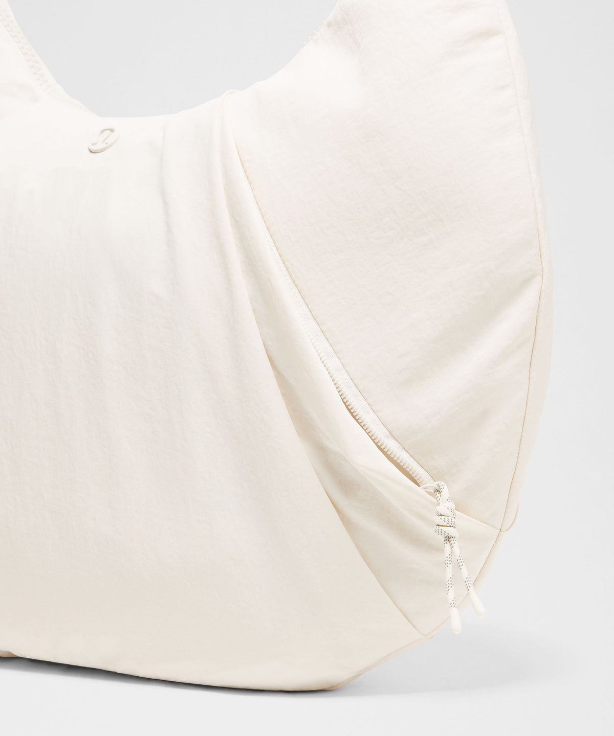 Pleated Shoulder Bag 10L