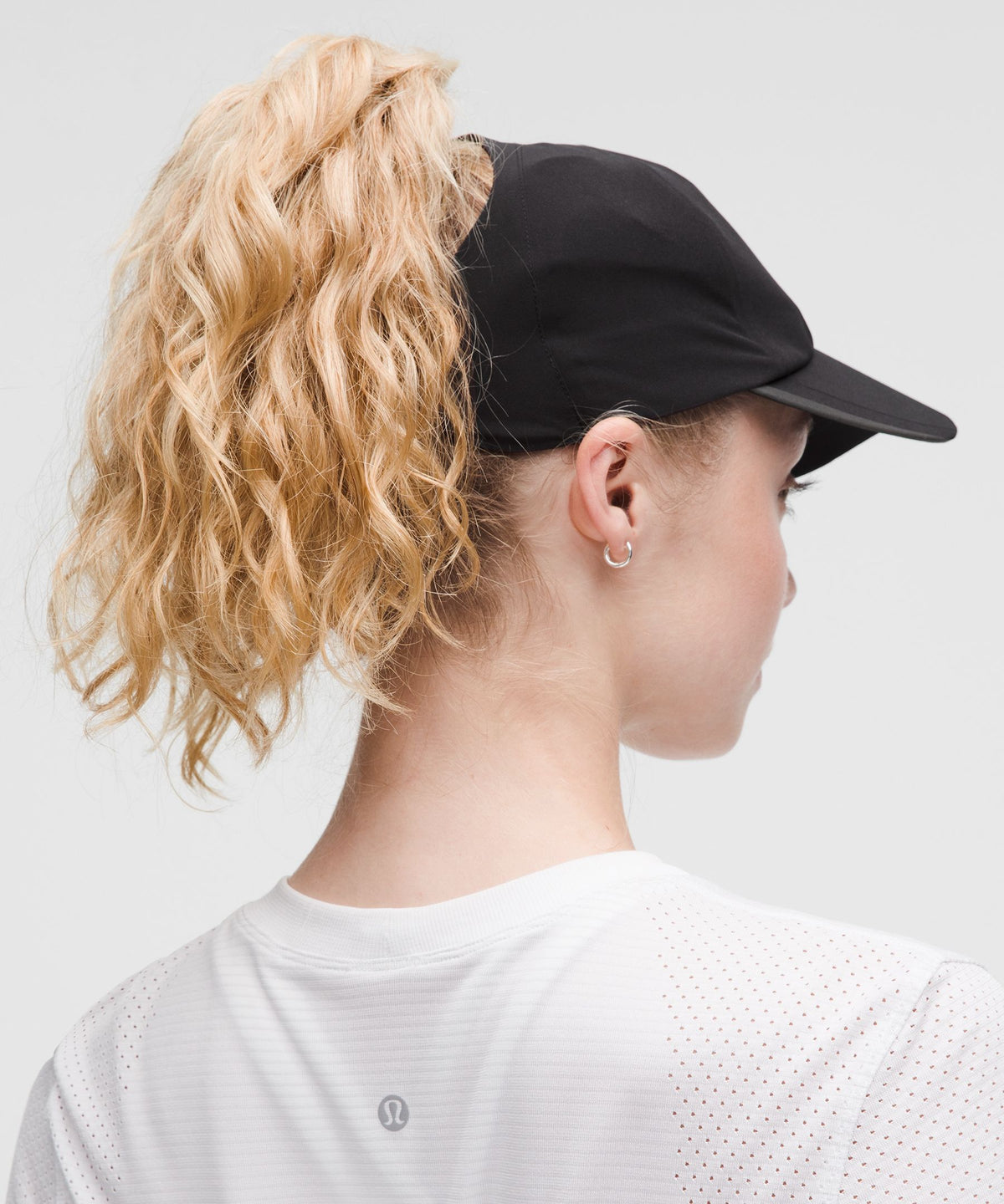 Women's Fast and Free Ponytail Running Hat